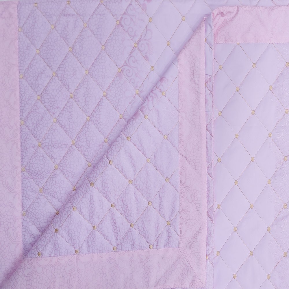Explore our Hometex Summer Quilt the perfect bedding solution for hot summer nights. Stay cool